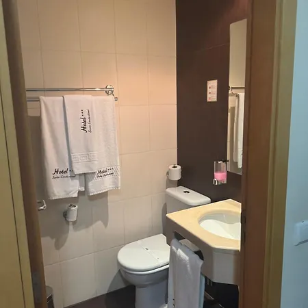 桑托康德斯塔维尔酒店 酒店 3*