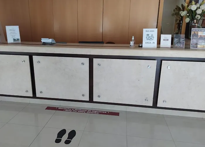 Santo Condestavel Hotel