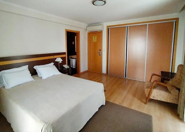 Hotel Santo Condestavel Fatima