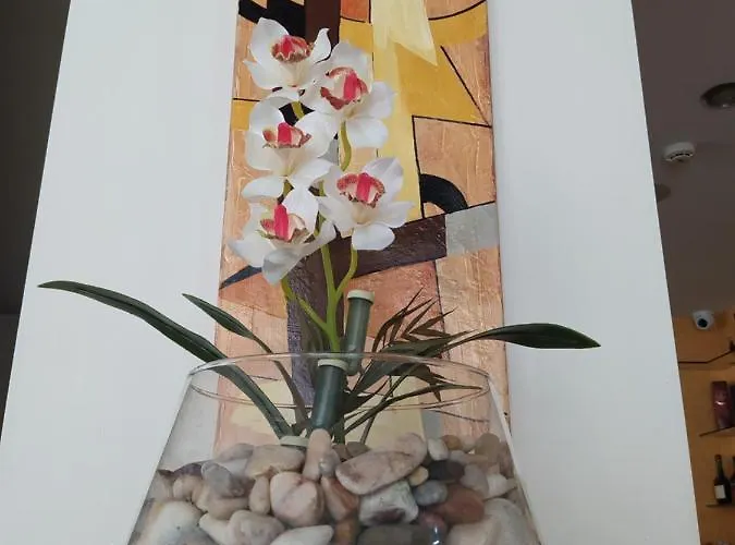 Hotel Santo Condestavel 3*